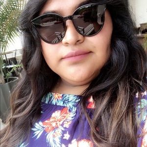 Meet your Posher, Areli